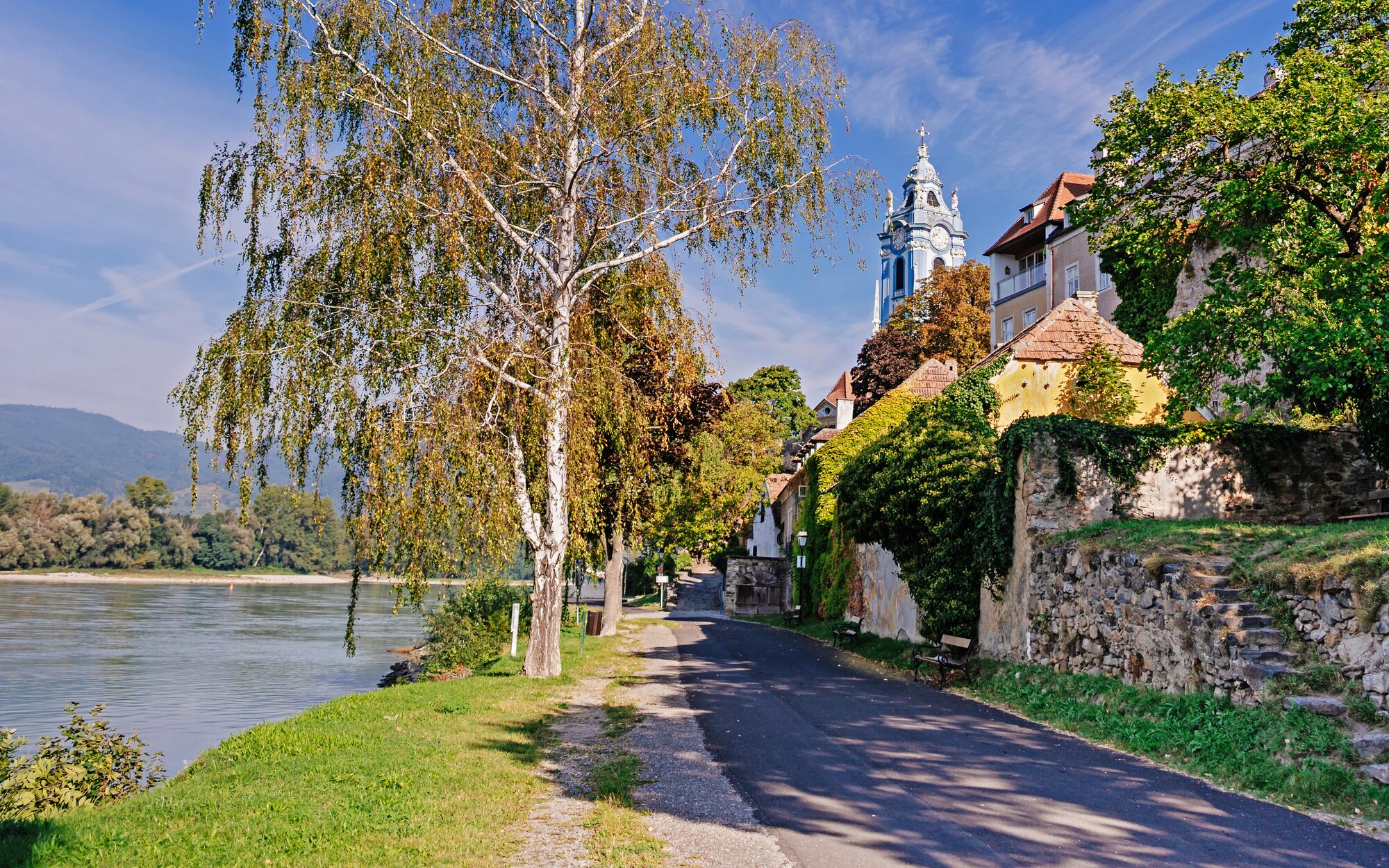 Sidewalk along the water by Dürnstein fortress in Austria