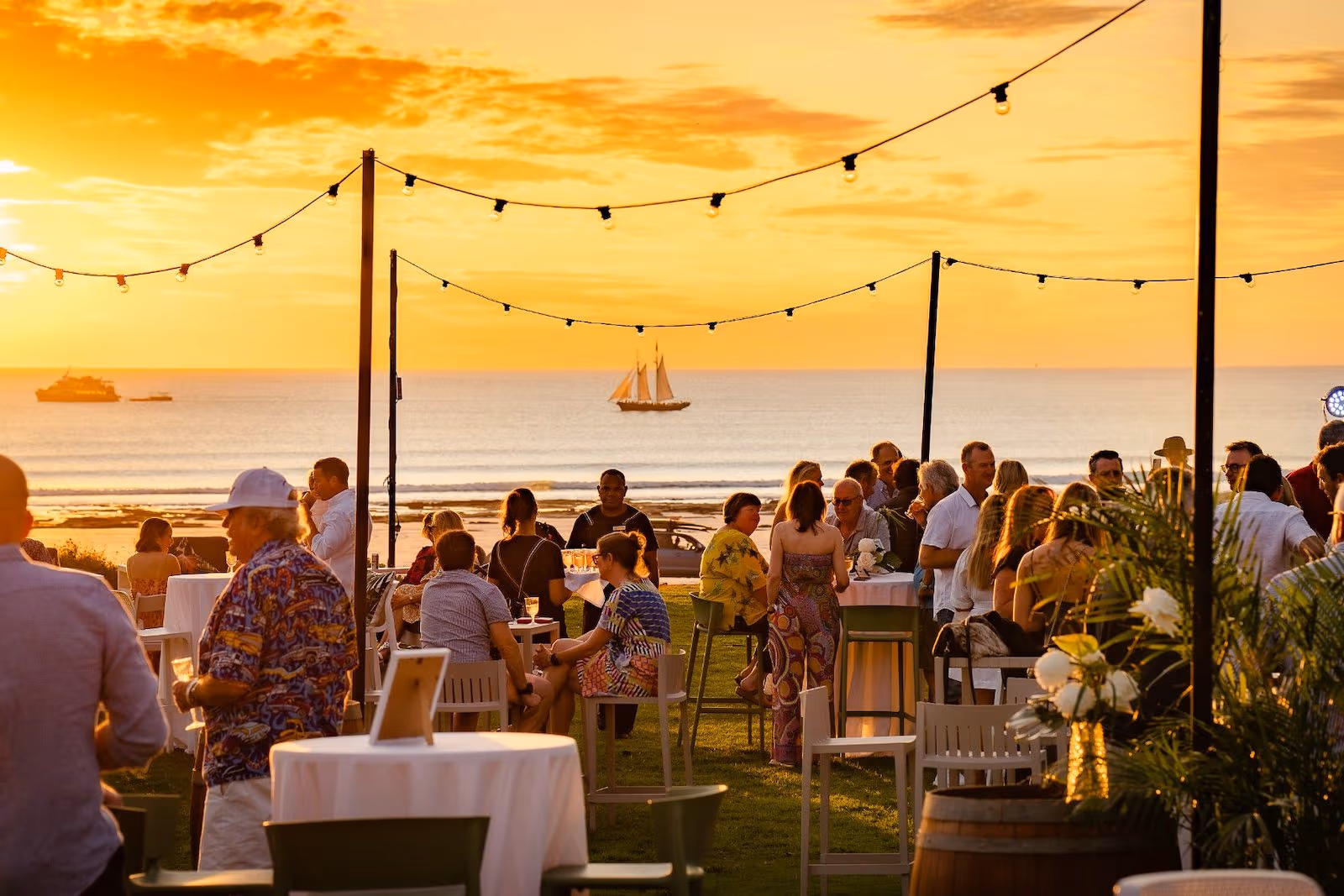 Sunset Bar & Grill