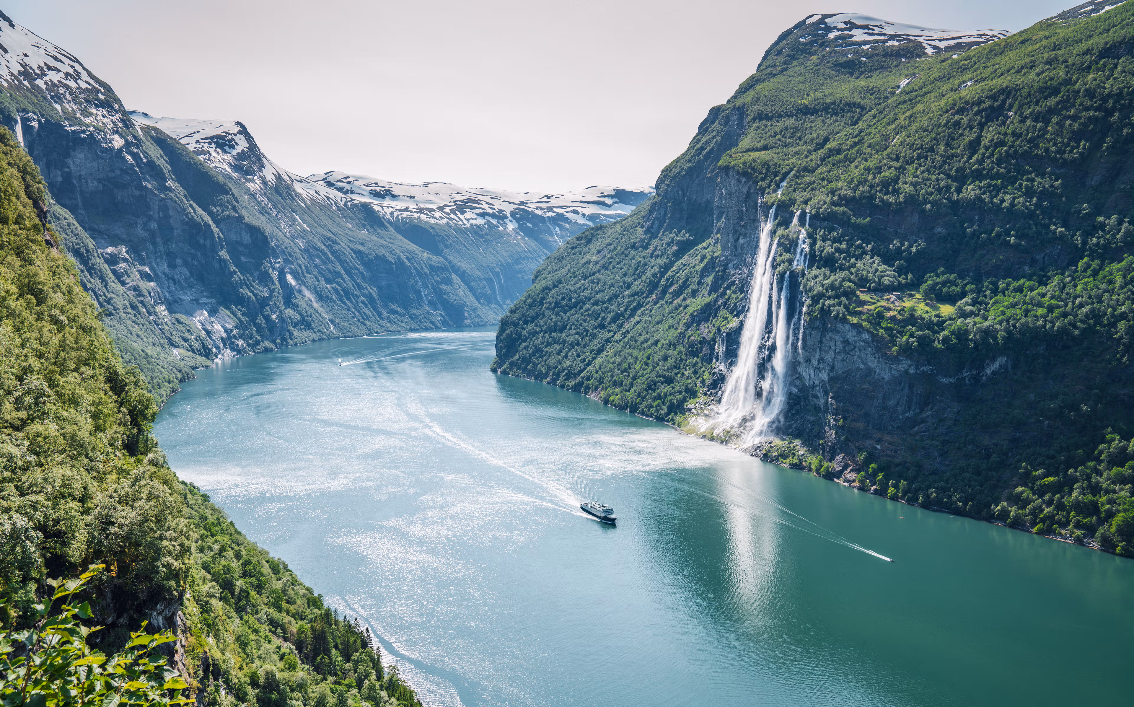 Norwegian Charter Season