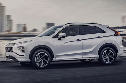 Mitsubishi Eclipse bianca vista di lato