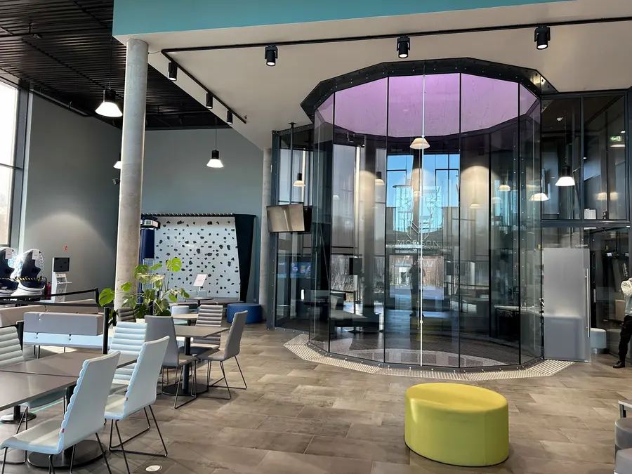 FlyTribe Oslo tunnel building lobby and entrance