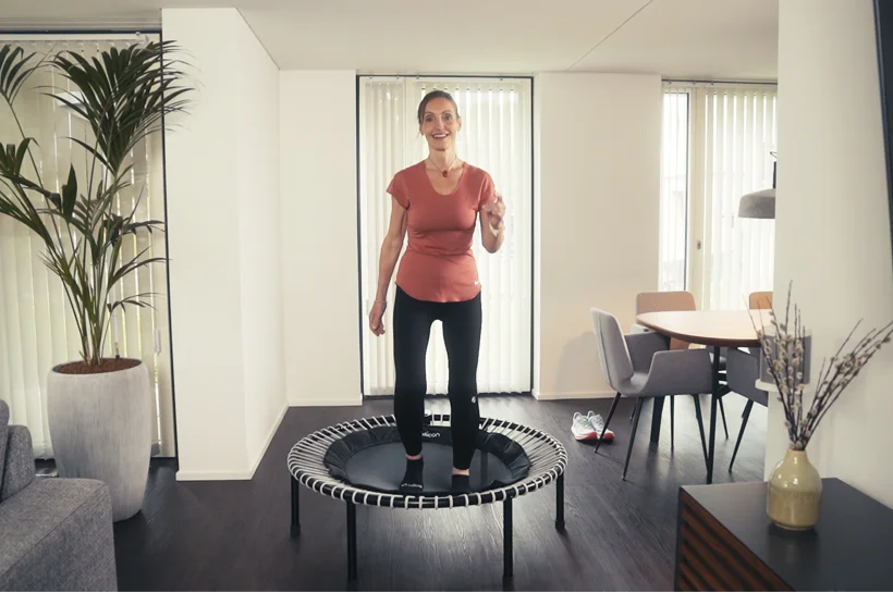 Nicole Hadel trainiert auf dem bellicon.