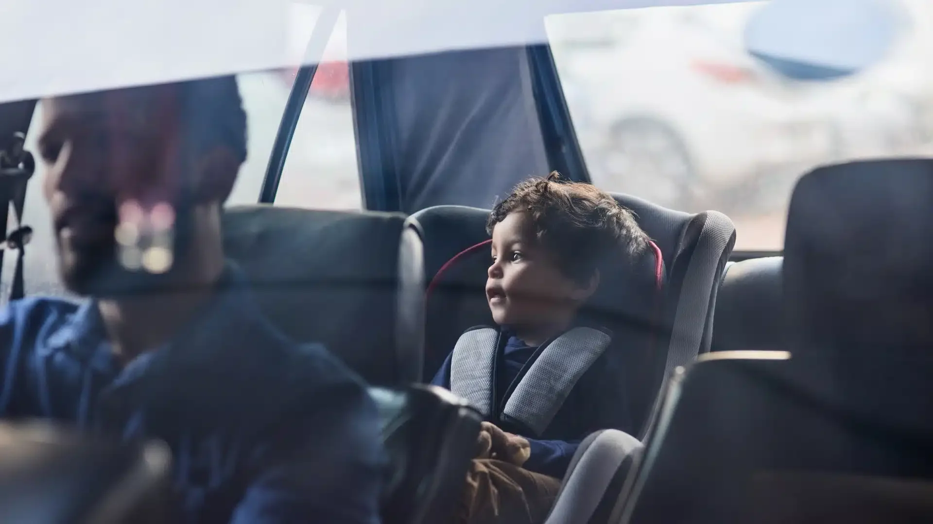 Chers parents, comment bien choisir votre siège auto ?