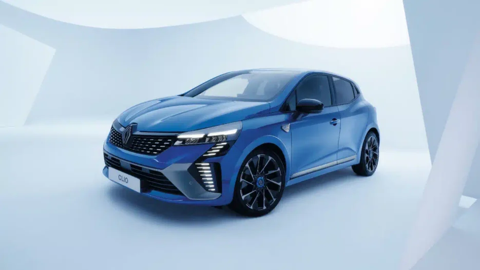 Renault Clio full hybrid E-Tech