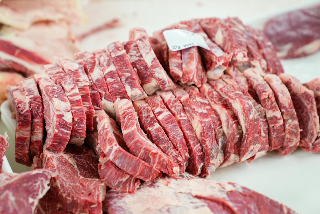 raw red meat