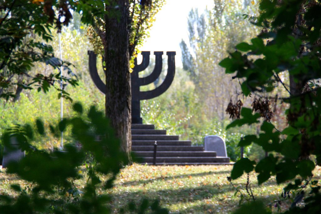 Babi Yar, Babyn Yar Nazi massacre site, Ukraine, coffee or die