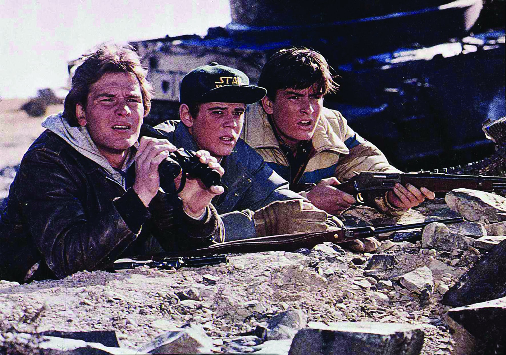 Red Dawn, aka: Die rote Flut, USA 1984, Regie: John Milius, Darsteller: (v. l.) Patrick Swayze, C. Thomas Howell, Charlie Sheen