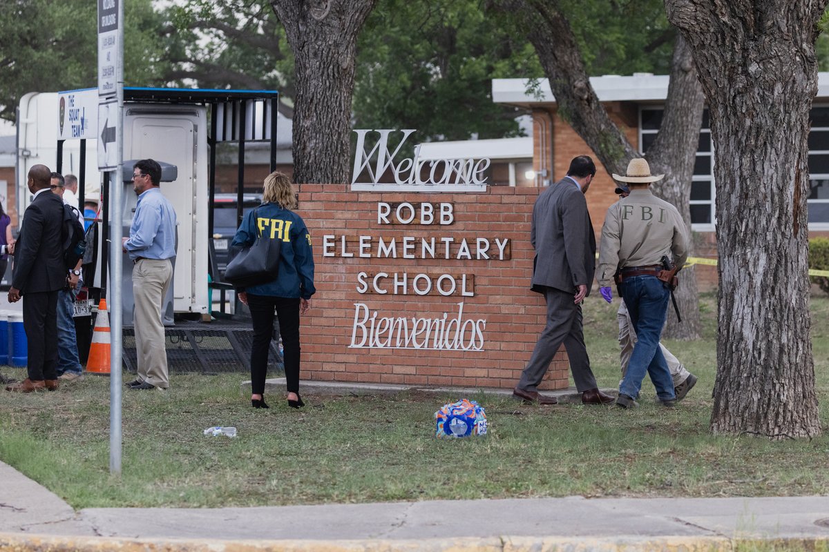 Law enforcement officers flocked to a mass shooting at Robb Elementary School where 19 children, were killed on May 24, 2022 in Uvalde, Texas. The suspected gunman, identified as 18-year-old Salvador Ramos, was killed by a federal agent assigned to US Border Patrol’s highly elite BORTAC special operations team. Photo by Jordan Vonderhaar/Getty Images.