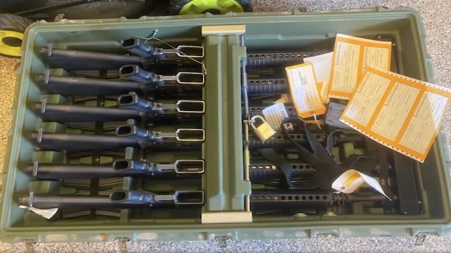 Texas couple accidentally receives M16 rifles in their shipment of gun cases