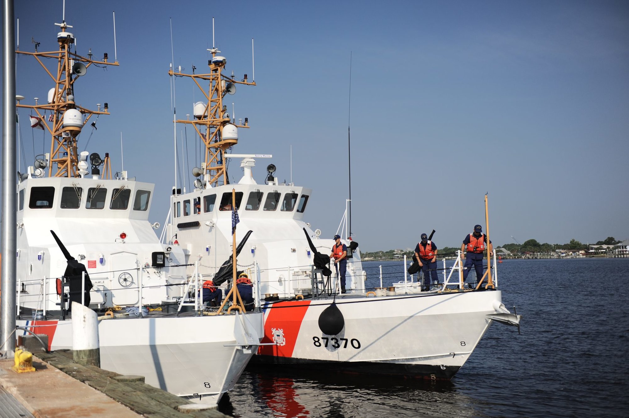 runaway boat skipper overboard