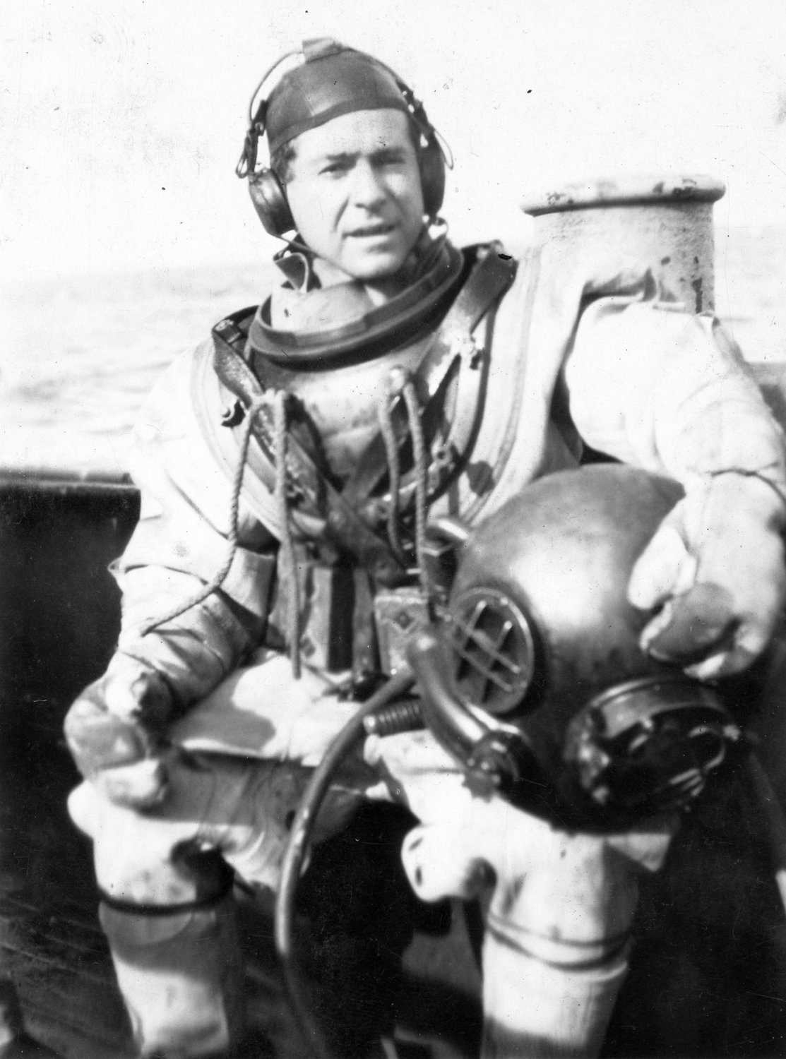 Frank Crilley Navy Diver coffee or die