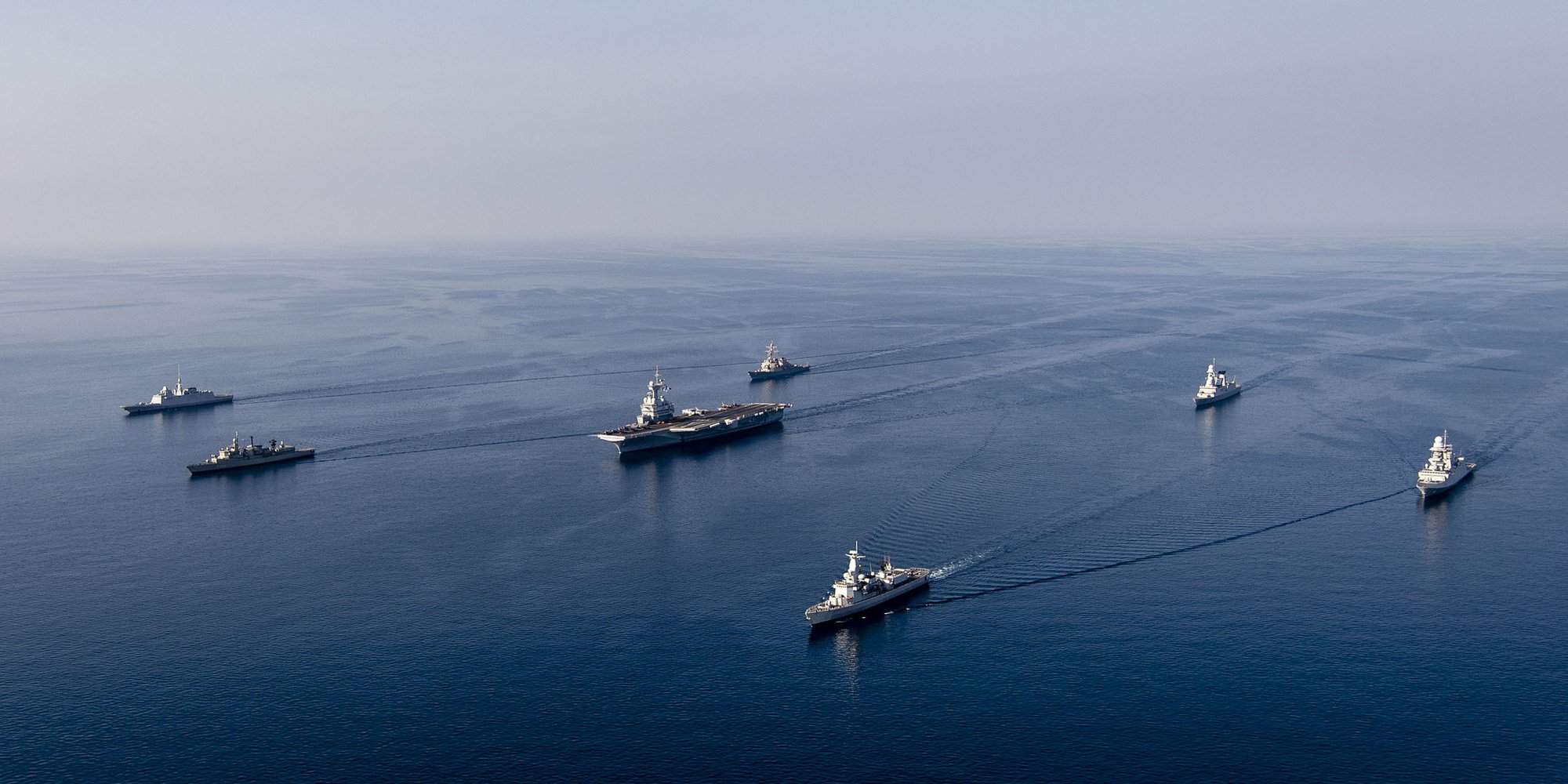 NATO recently kicked off an anti-submarine warfare and anti-surface warfare training exercise in the central Mediterranean Sea called Dynamic Manta. As part of that exercise, the US Arleigh Burke-class guided-missile destroyer USS Donald Cook and the USS San Juan, a Los Angeles-class submarine, joined the French navy’s Charles de Gaulle Carrier Strike Group Task Force 473 over the past week.