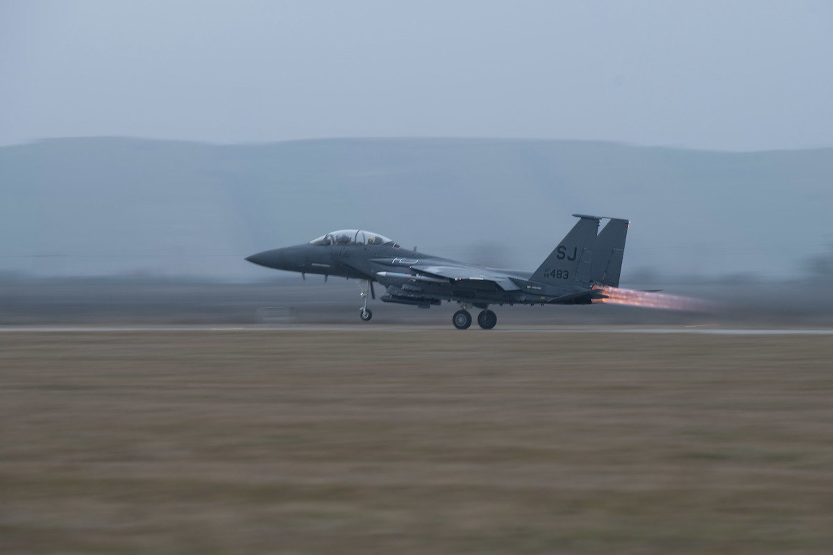 F-15