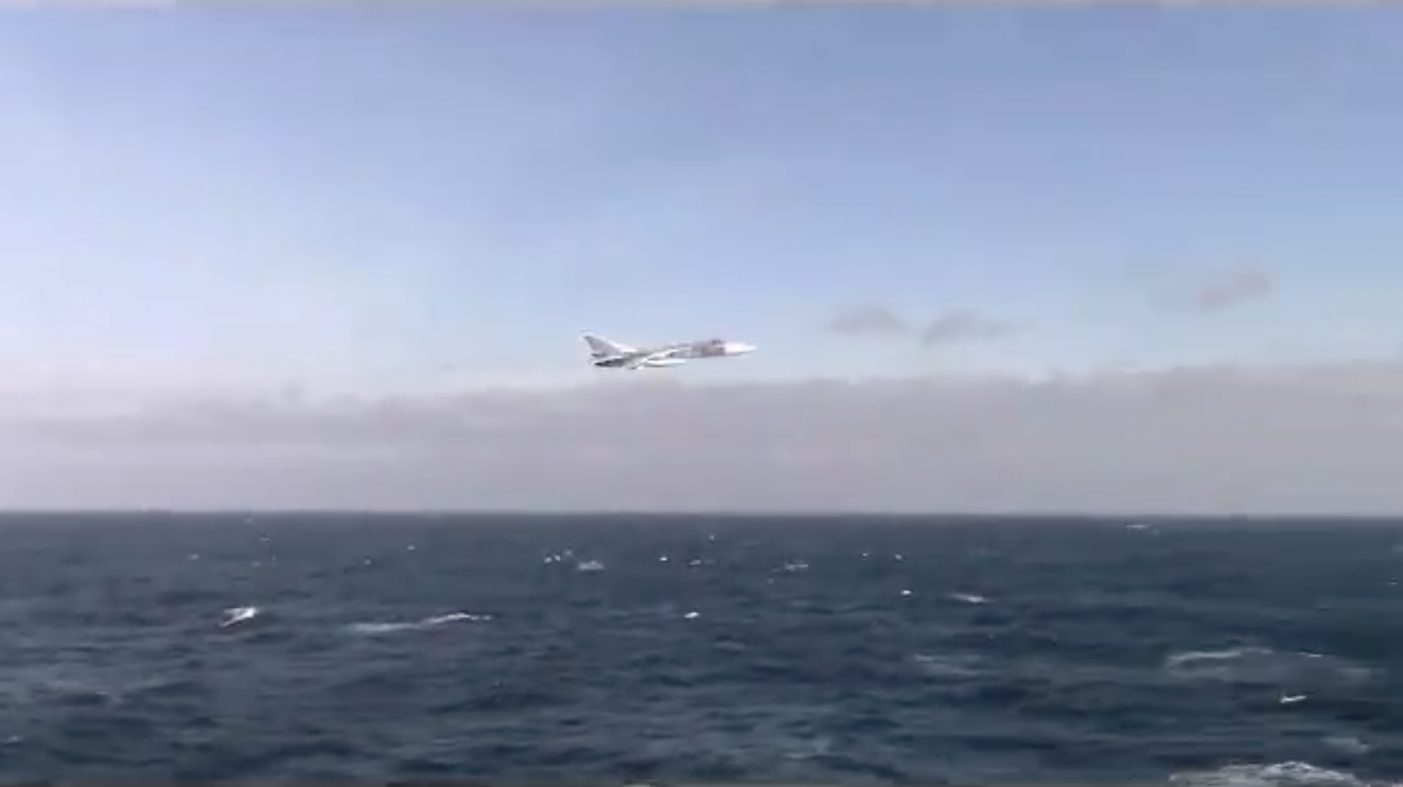 Russian warplane buzzes US Navy destroyer