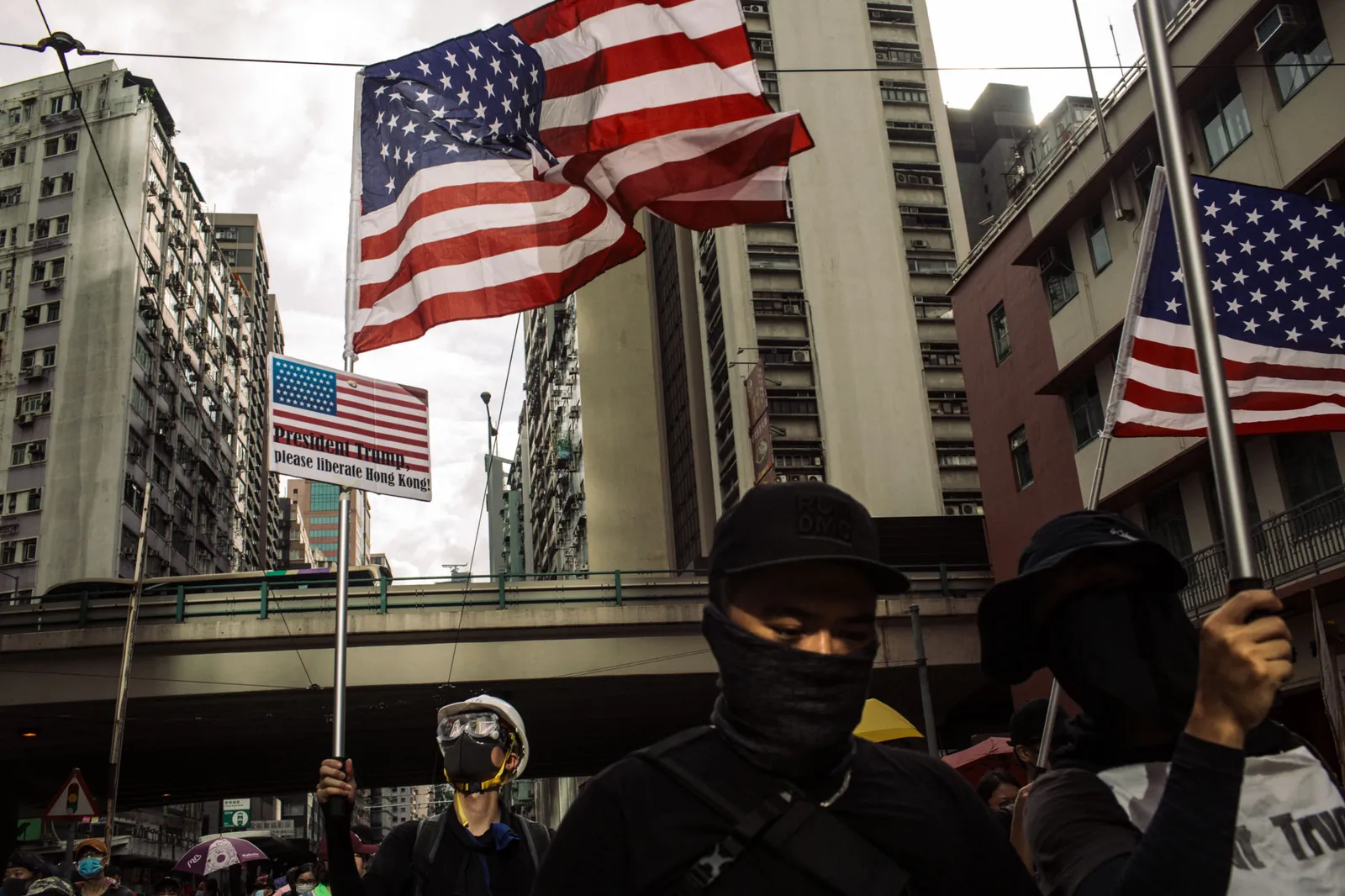 Protesters Waving American Flags in Hong Kong? Here’s What You Need to Know