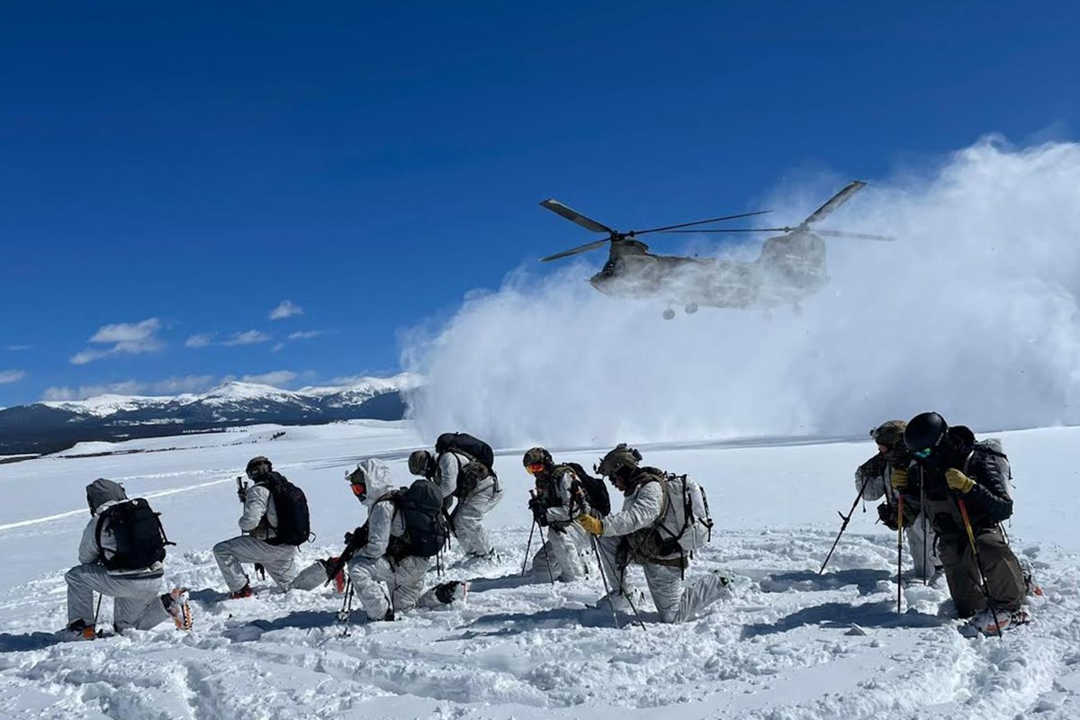 green beret Mount Everest