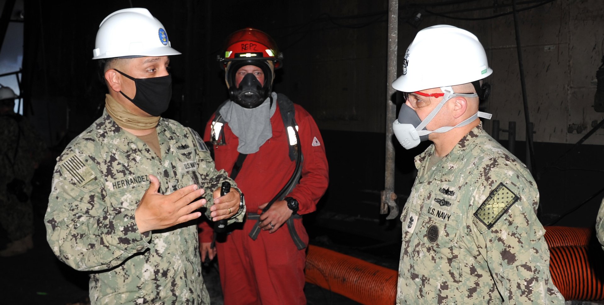 MCPON Visits USS BonhommeRichard (LHD 6)