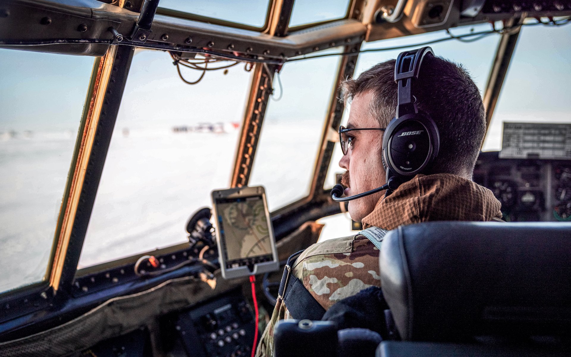 109th Airlift Wing LC-130
