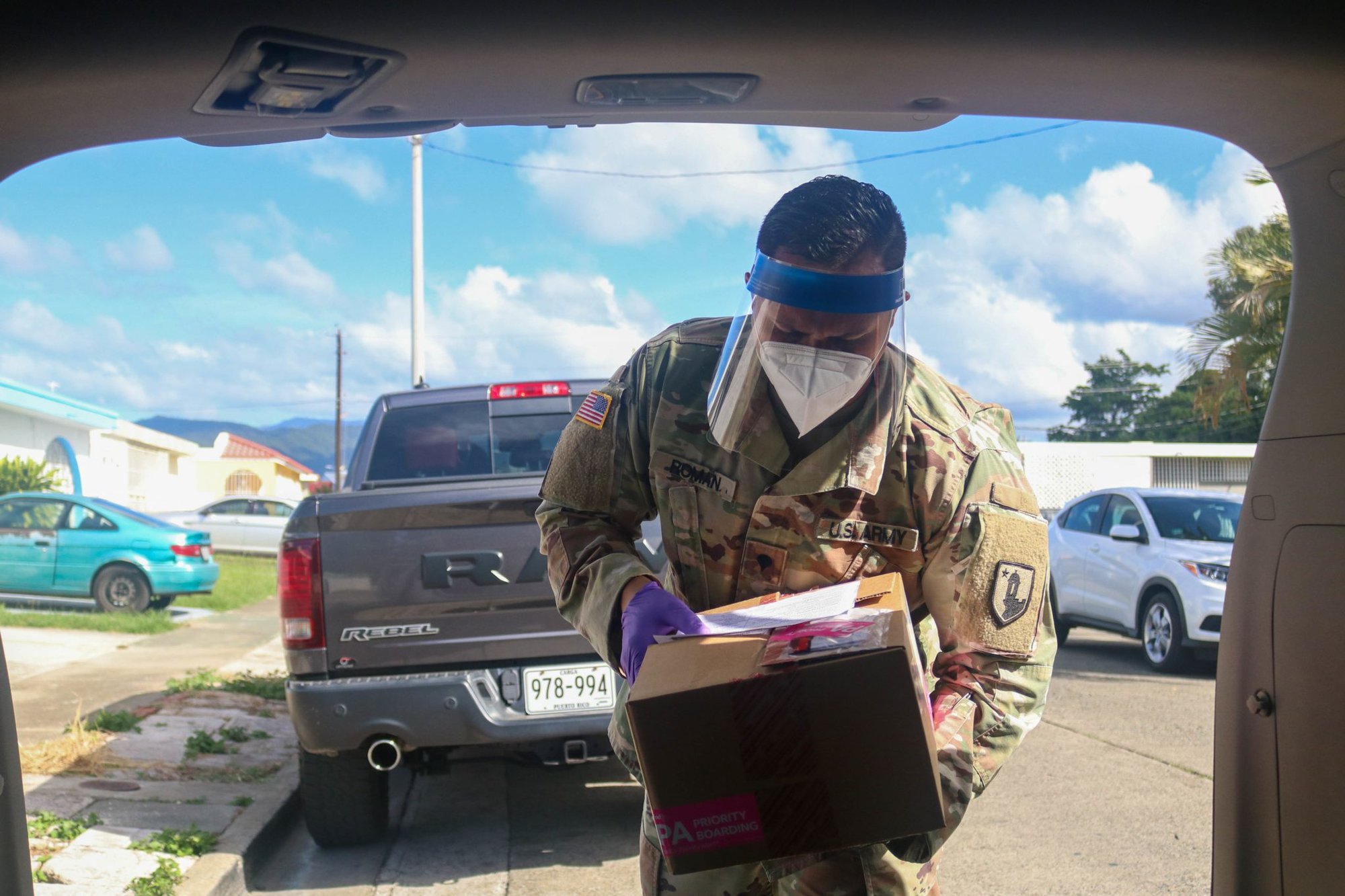 SEALs vaccine refusal