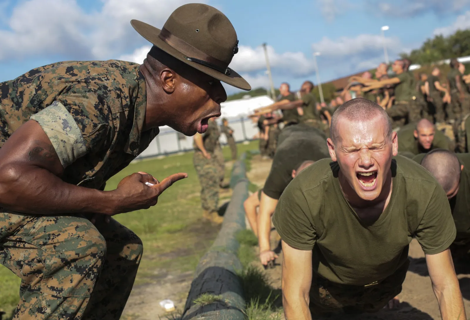 military recruiting