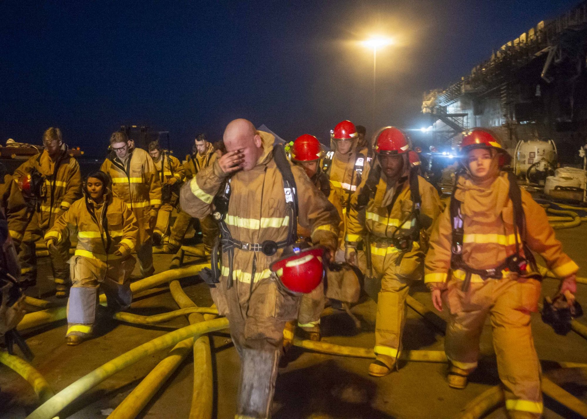 uss bonhomme richard