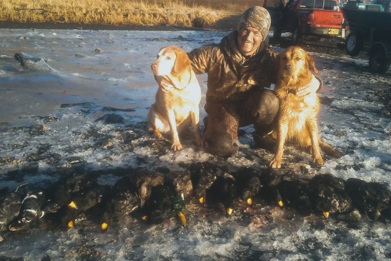Aaron-Olsen_Facebook-with-dogs.jpg