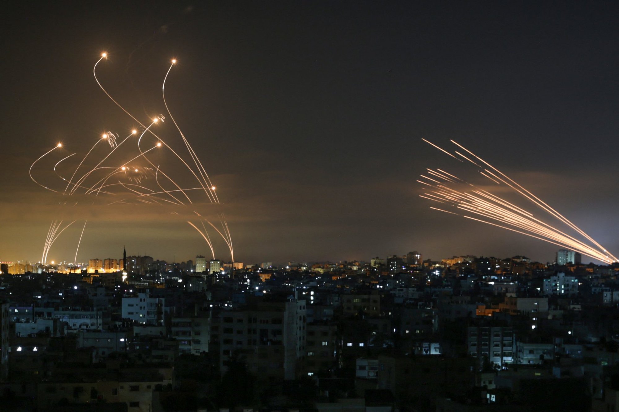 Hamas rocket attacks in Israeli airspace