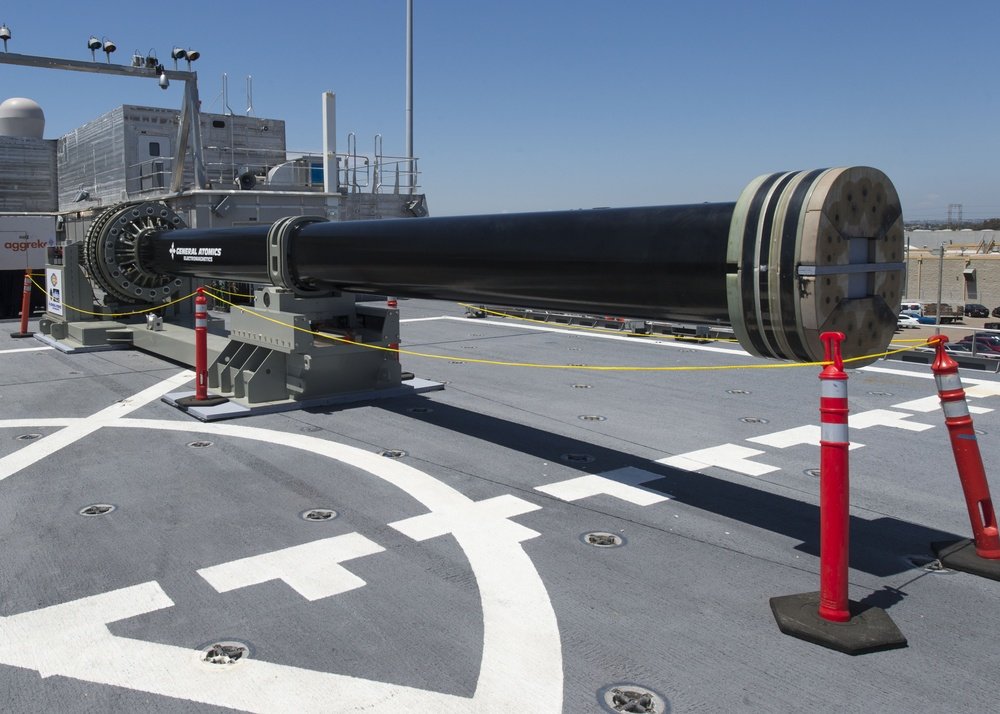 electromagnetic railgun space weapon