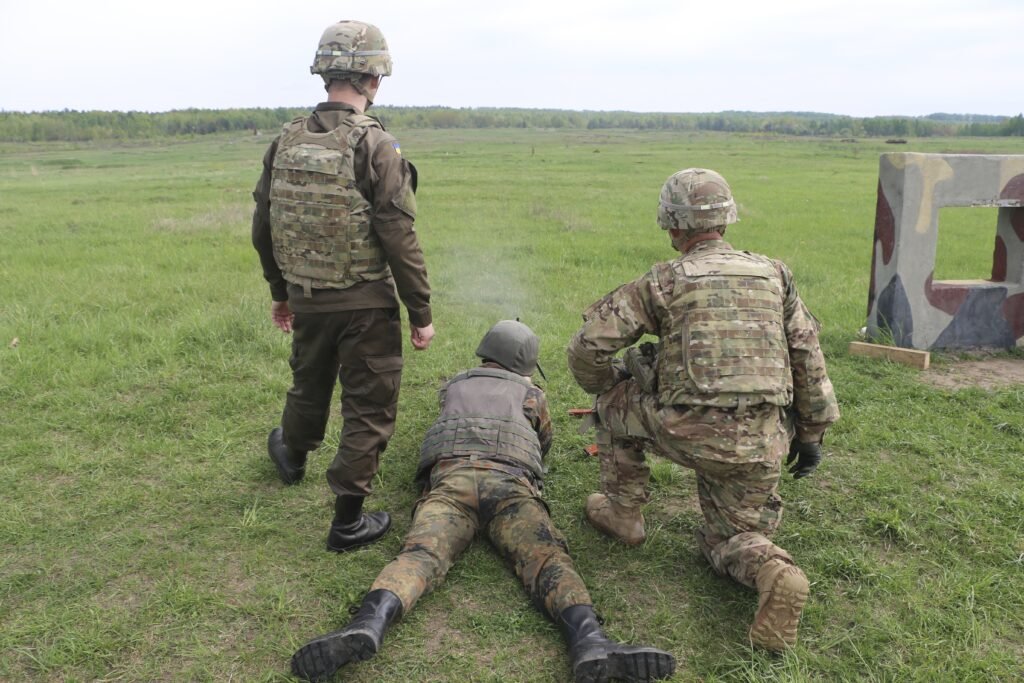 U.S. Army soldiers lead Ukrainian National Guard soldiers through a training exercise in Western Ukraine in 2015. Photo by Nolan Peterson/Coffee or Die.