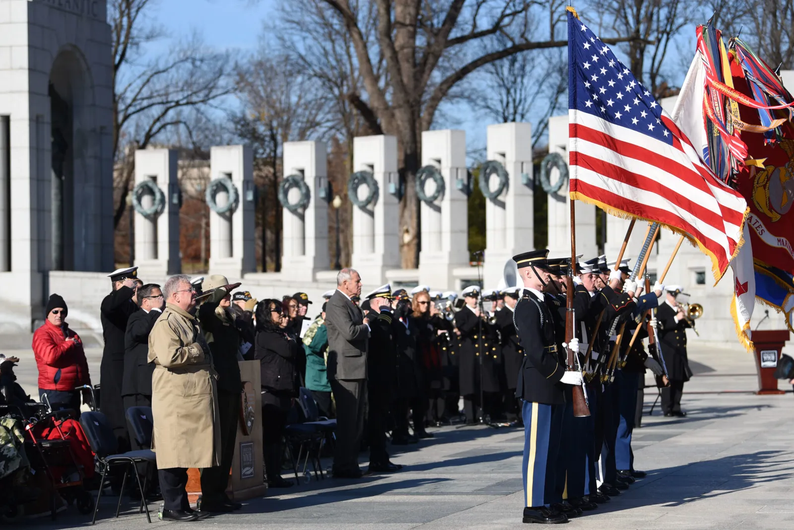 World War II veterans and others attend the Pearl Harbor Day event at the World War II Memorial, Washington, D.C., Dec. 7, 2018. The National Park Service and the Friends of the National World War II memorial co-host the event, which marked 77 years since the surprise attack on Oahu, Hawaii. (DoD photo by Lisa Ferdinando)