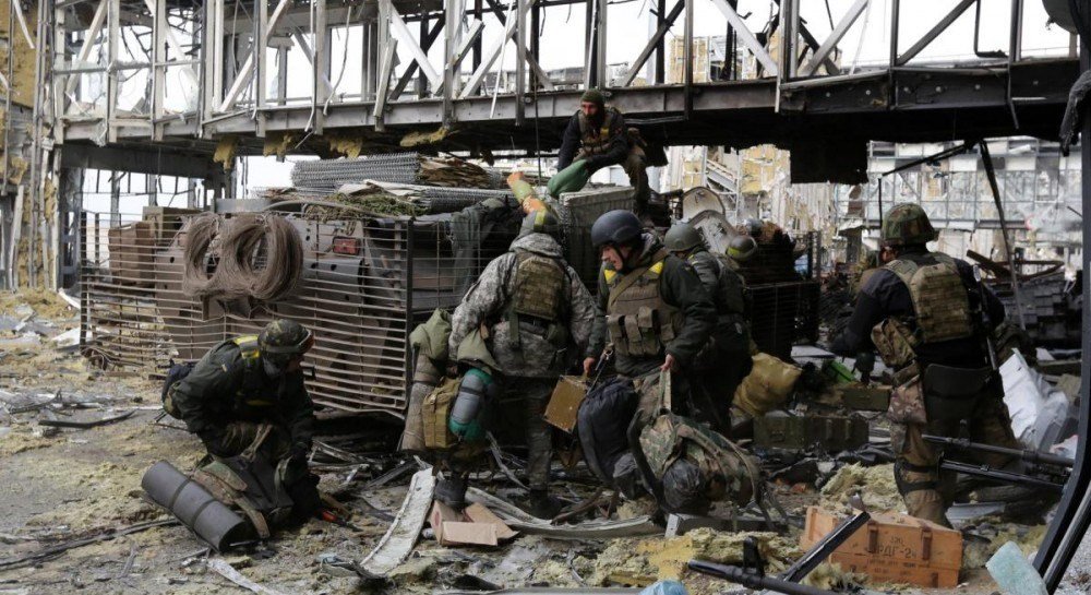 battle for the Donetsk airport, coffee or die