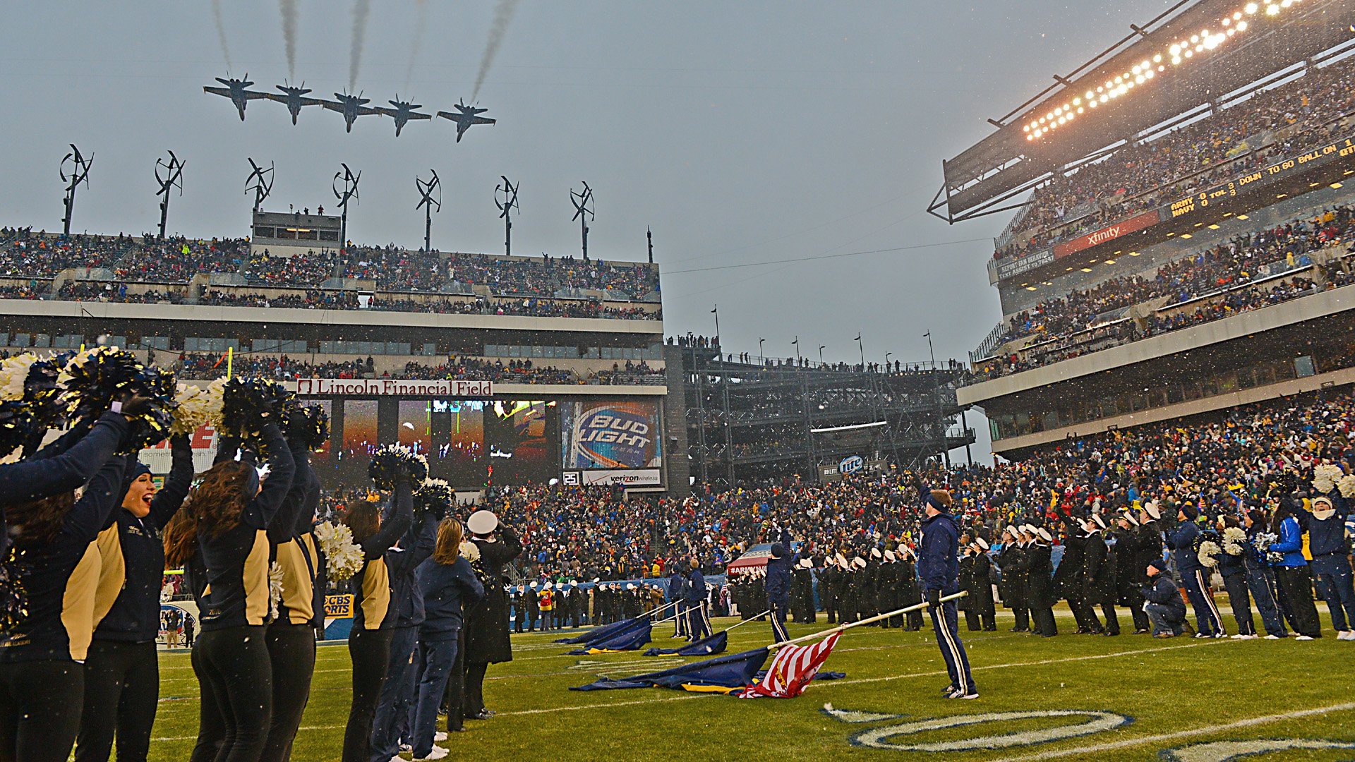 Blue-Angels-ArmyNavy-Flyover.jpg