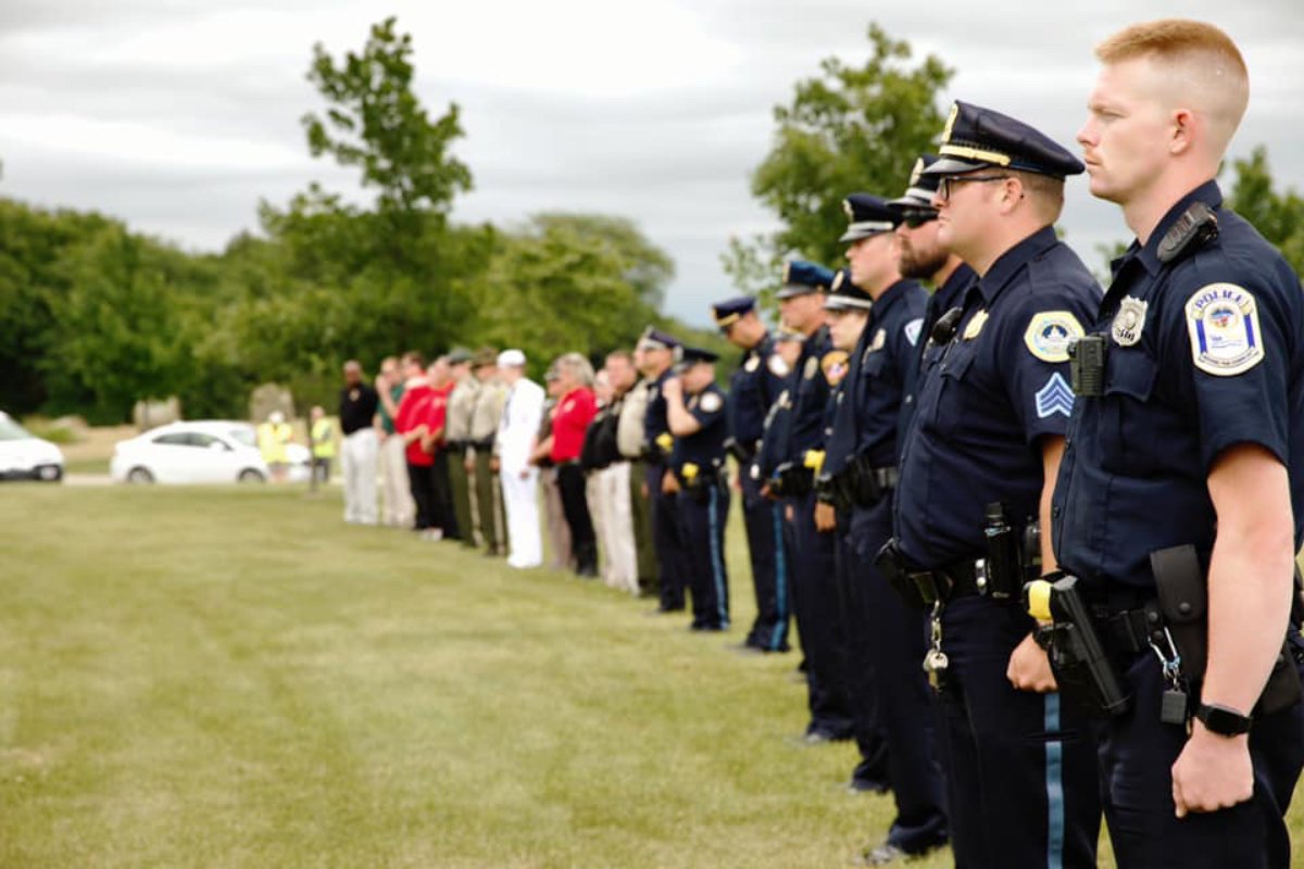 law enforcement iowa unclaimed veterans ceremony