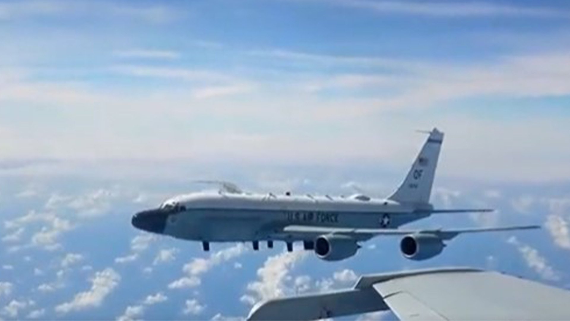 On Saturday, Dec. 31, China’s Southern Theater Command released an 18-second video on social media that claimed a US Air Force RC-135V Rivet Joint reconnaissance aircraft 10 days earlier near the Paracel Islands had “deliberately changed its flight altitude” and “approached our plane dangerously," before "squeezing" it to port. Screenshot from Southern Theater Command video.