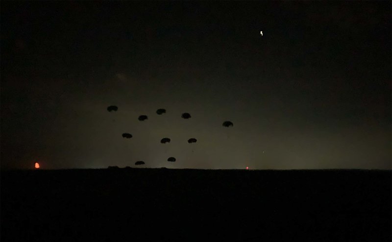 82nd Airborne paratroopers