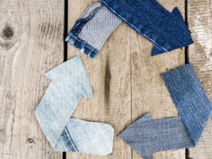 Fun Summer Projects: Upcycling Denim
