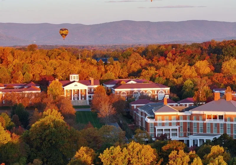 Charlottesville, Virginia