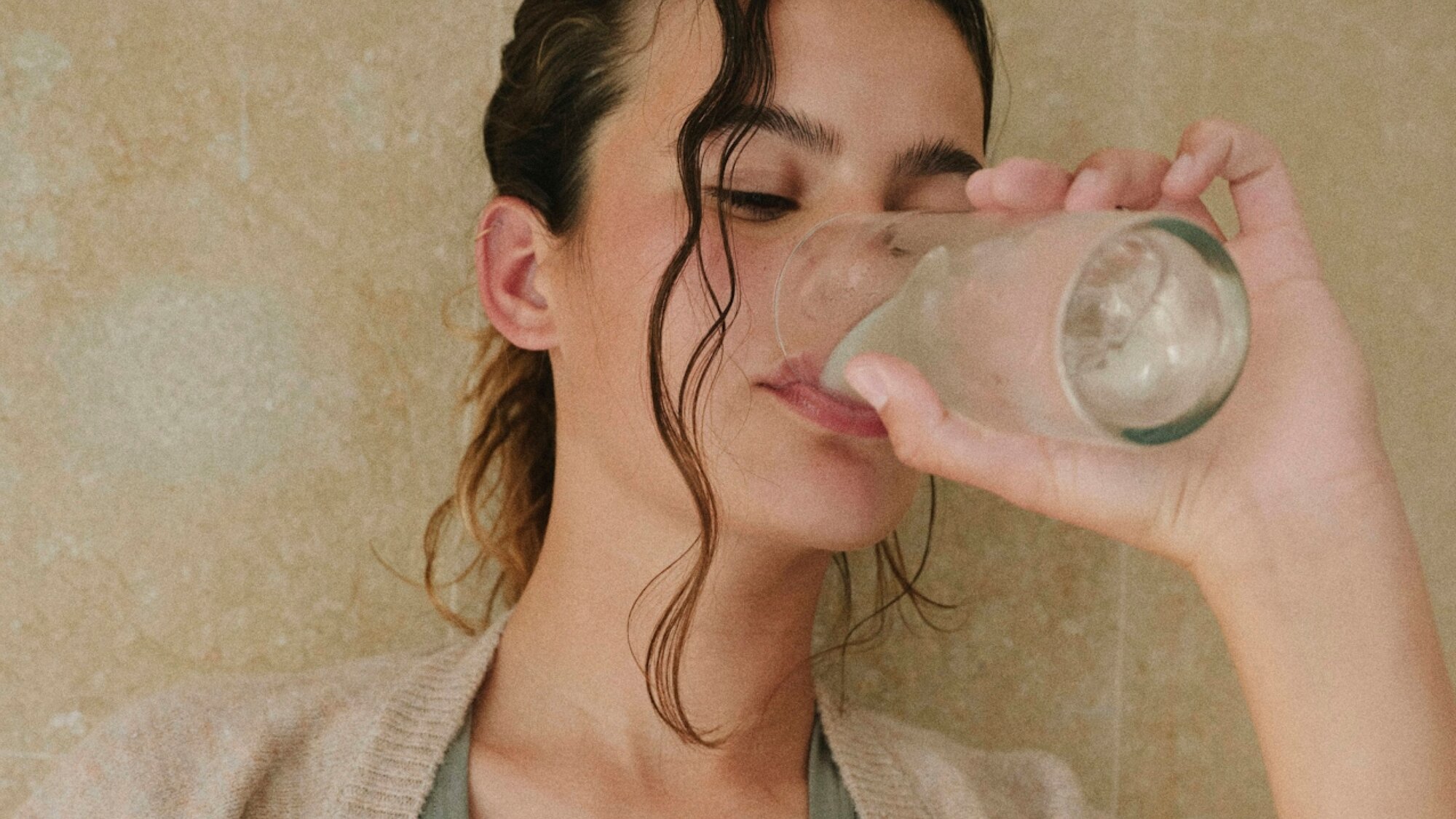 Thorne Advanced Electrolytes vs. Daily Electrolytes: Which is Better? 