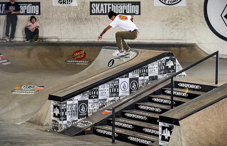 <!--dacm17-finals-->

Not very often do you see the Kicky Front Tail pulled back to straight, but your boieey Maurio is got it like that.
