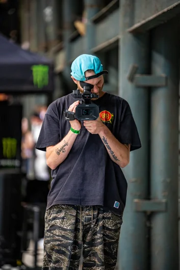 This guy has a tattoo of himself on his own arm. It's the most original Flowriginal Floris Sprenkeling on the scene

<!--damnamnetherlandsday2qualifiers-->