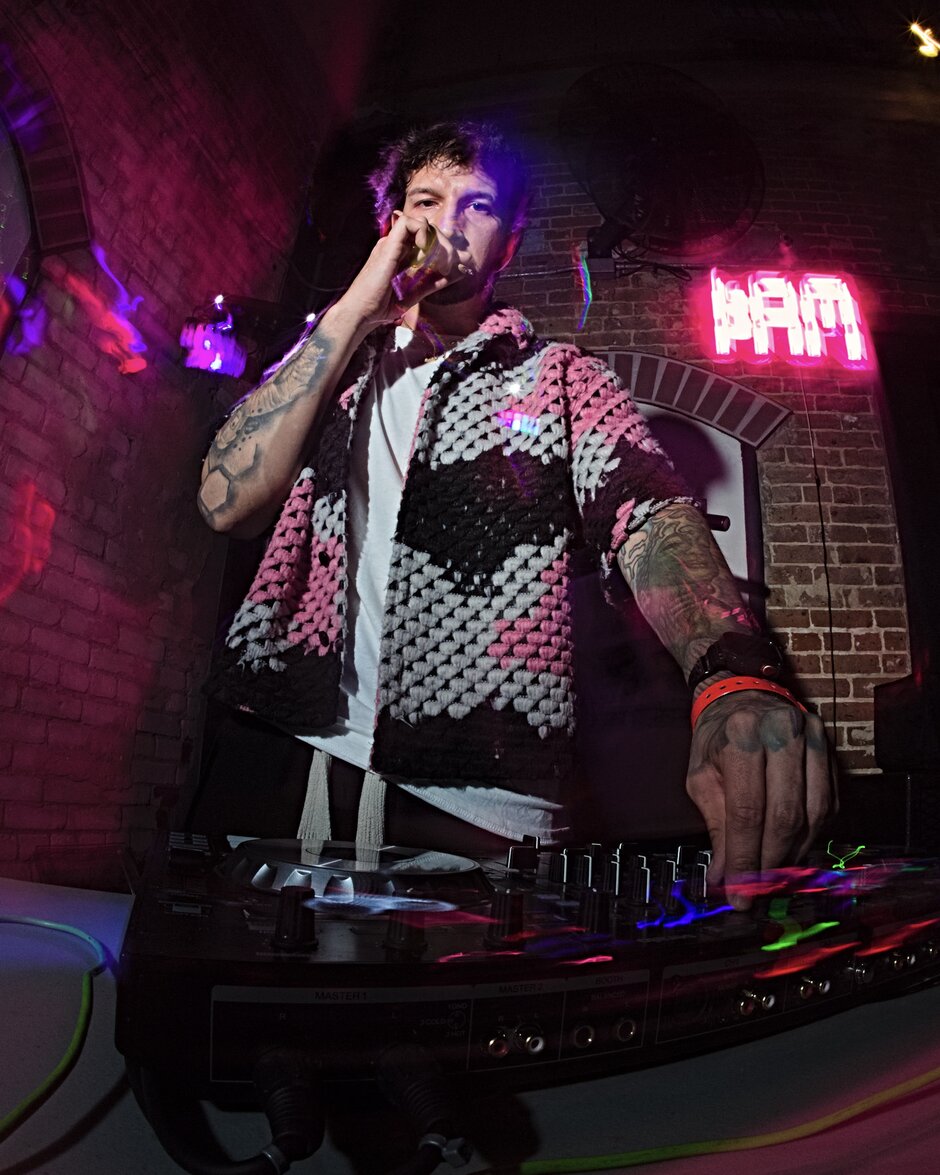 Let's get this party going