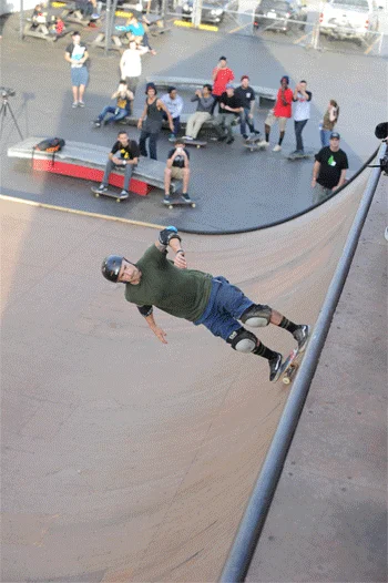 Old Man Tuesday' usually starts with a vert session.  It's always nice to see Mike Frazier crushing the lip.<!-- Old Man Tuesdays -->