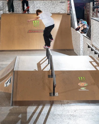 Back 5-0 warm up from recent X-Games winner Yuto

<!--tampapro22fridaypractice-->