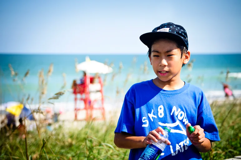 <!-- ffn_PB_nov13 -->
We headed a little further down the boardwalk and found another spot. I was just hyped to get another lifestyle shot for the collection.