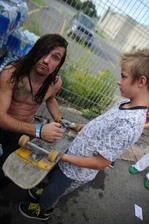 Dyet's got autograph