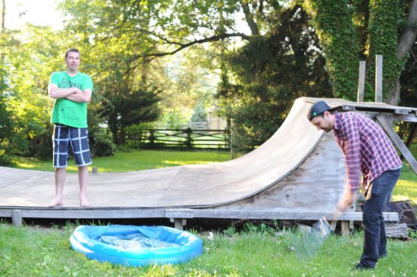 Mini-ramp that is about to crumble into the earth