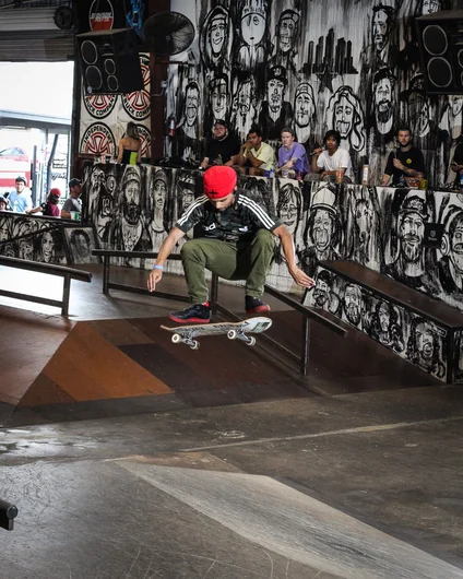 <!--soj19photos-->

Freedom Charles : Kickflip the Hip