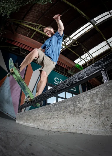 Media Blitzer, Frank Branca got in a few licks before Semis started.

<!--damnambreda22finalsphotos-->