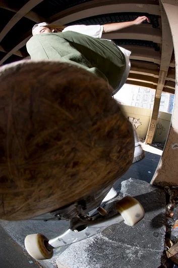 <!--spottoa15-->

This is what fisheyes were meant for. Dustin switch pivots to fakie, while I get entirely too close.
