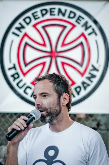 <!--nyc14d2-->

Paul Zitzer, one of the best announcers in the game.